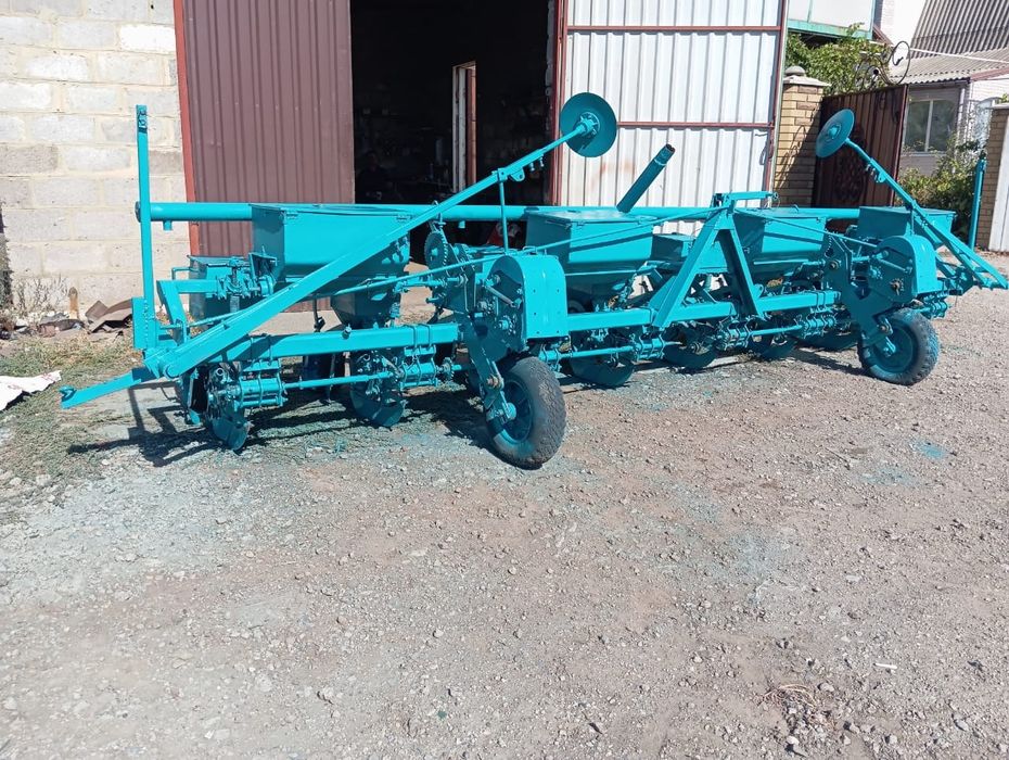 Сеялка СУПН-8 в рабочем состоянии