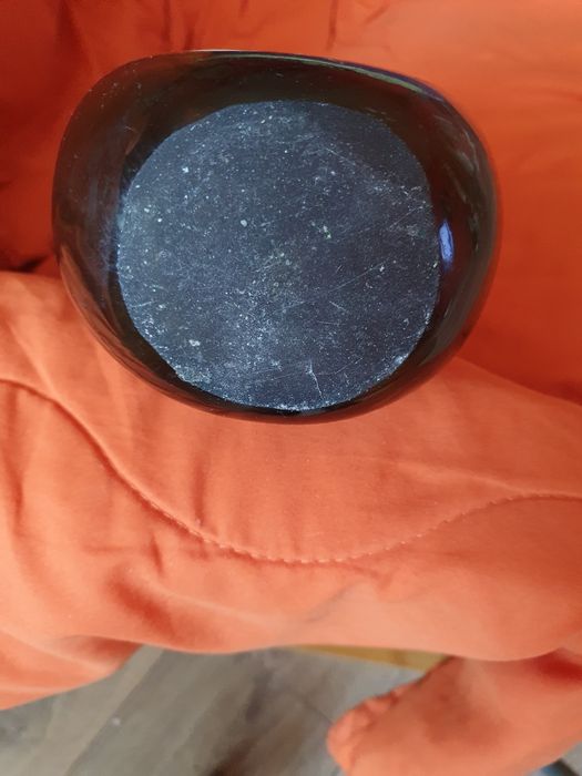 Wazon szklany. Grube szkło