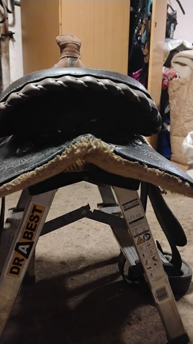 Siodło westernowe + popręg gratis