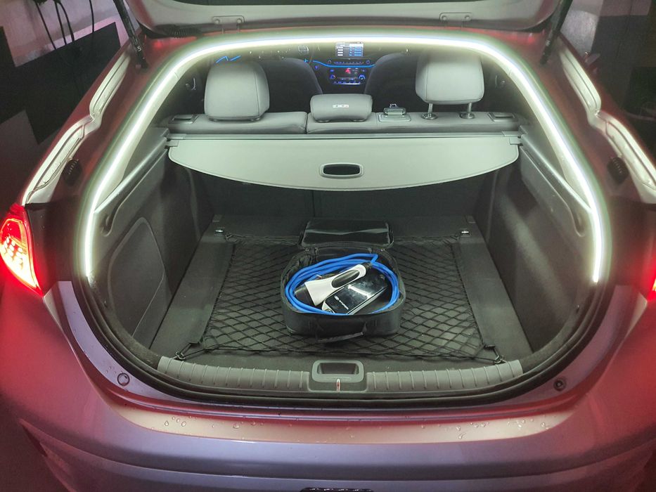 Hyundai Ioniq 28kWh (240km autonomia)