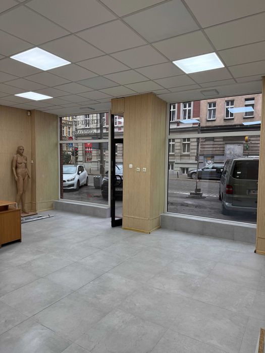 Do wynajęcia lokal handlowo-usługowy we Wrocławia