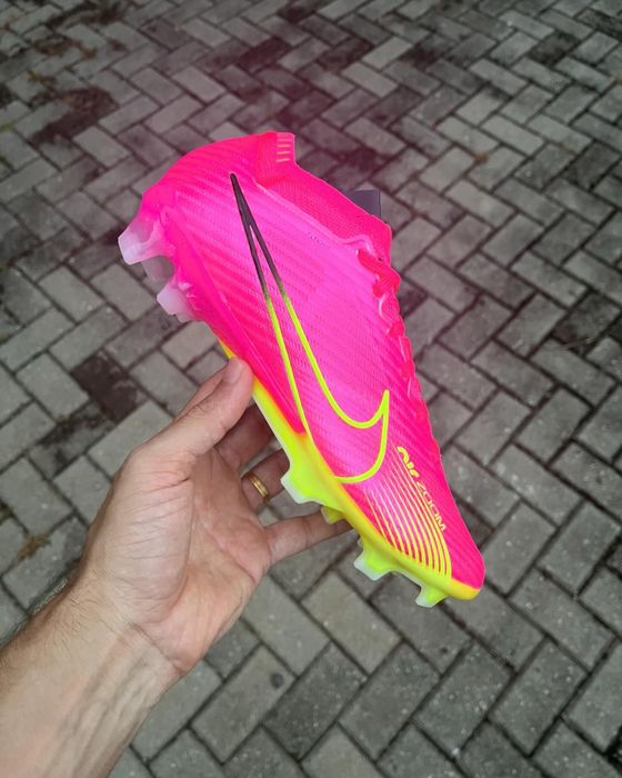 Бутсы Nike Air Zoom: 850 грн. - Футбол Львів на Olx