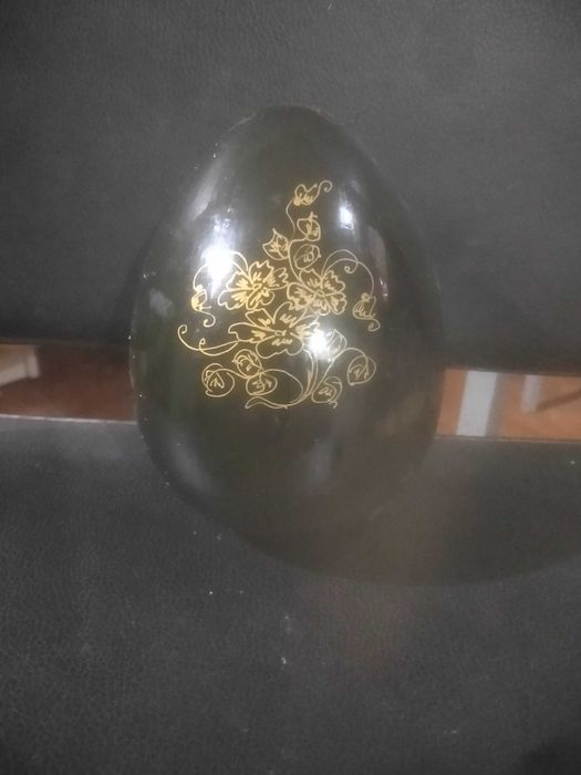 Arte Sacra Russa Ovo pintado á mão com ouro de 24k