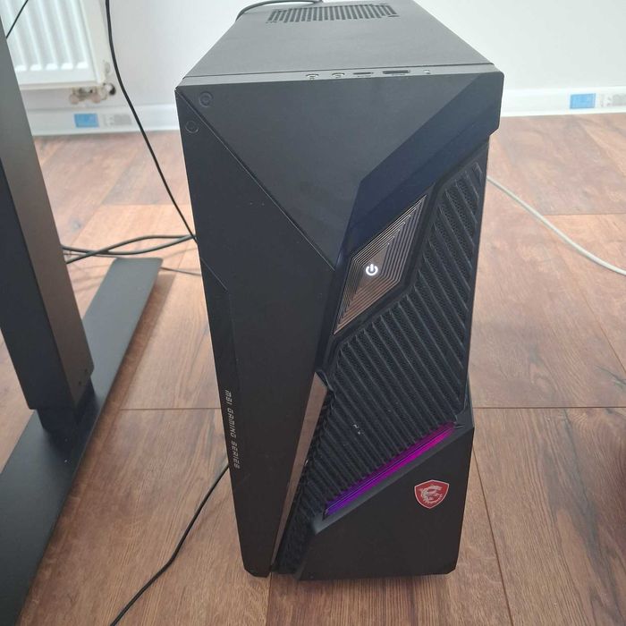 MSI 4060ti Core i5 16GB RAM jeszcze na gwarancji