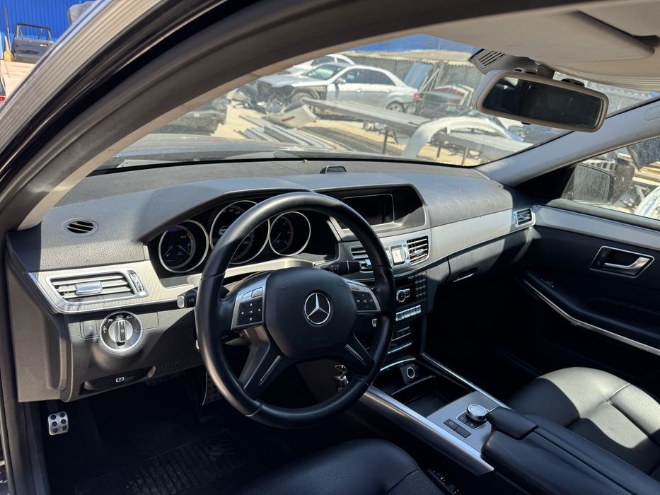 Mercedes W212 гібрид E300 hybrid Om651 на розборку