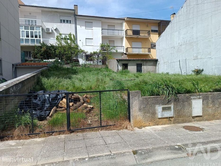 Terreno para construção em Mogadouro, Valverde, Vale de Porco e Vilar