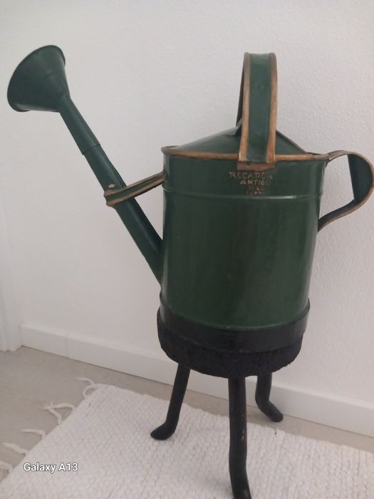 Antiguidades diversas restauradas