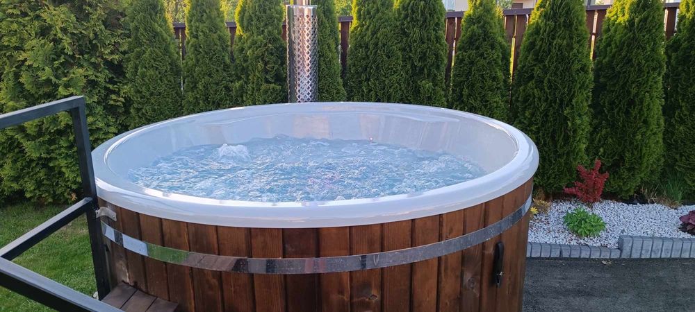 Mobilna balia hydromasaż