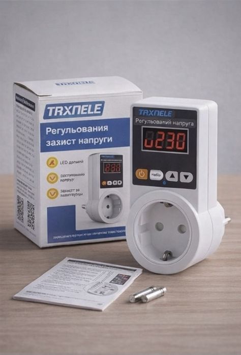 Реле напруги в розетку 16А з LED дисплеєм 230В | Захист техніки