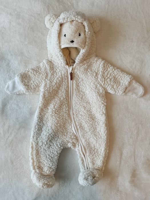 Kombinezon H&M 50 + czapka