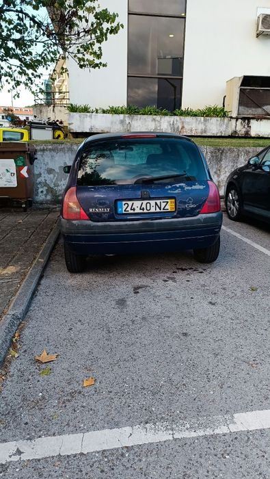 Renault Clio 1.2(1999) com Inspecção e IUC em dia — photo 3