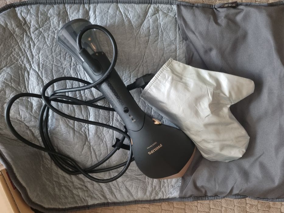 Відпарювач Philips 7000