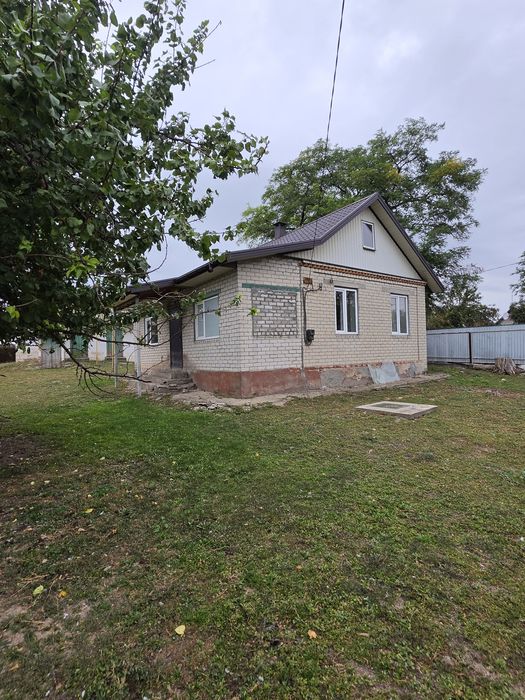 Продам дом в селе Казначеевка