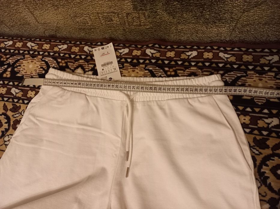 Продам новые летние широкие штаны ZARA (XL)