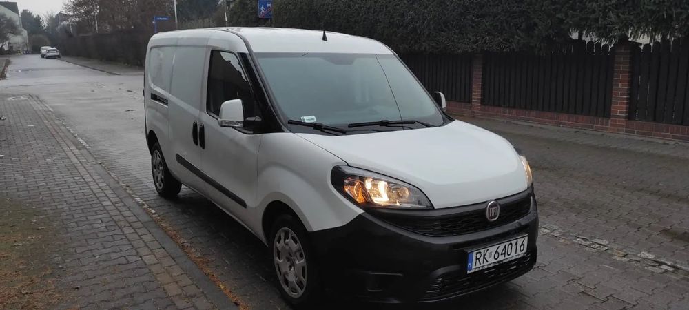 Fiat DOBLO MAXI  Doblo Maxi Cargo z  2019 r.  Benzyna + LPG  Wrocław