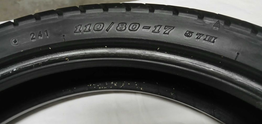 Yamaha XJ 600 (jantes e pneus a estrear)