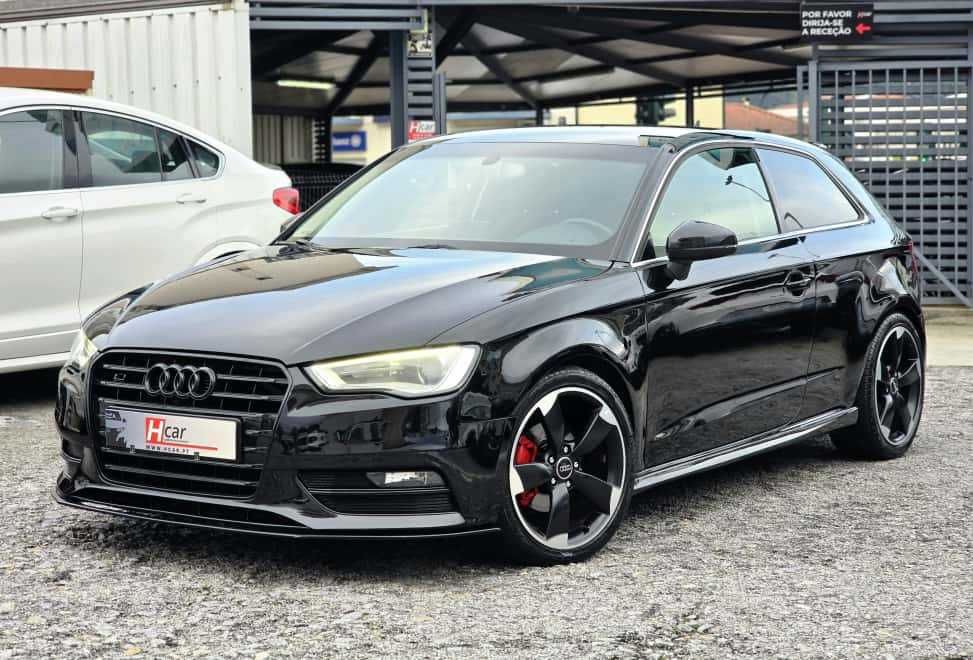AUDI A3 S LINE 8V 1.6TDI 110CV "LOOK RS3"