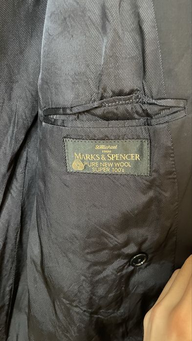 Капелюх чорний чоловічий/жіночий та брендовий піджак Marks&Spencer