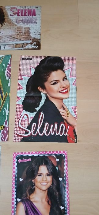 Lote posters Selena Gomez