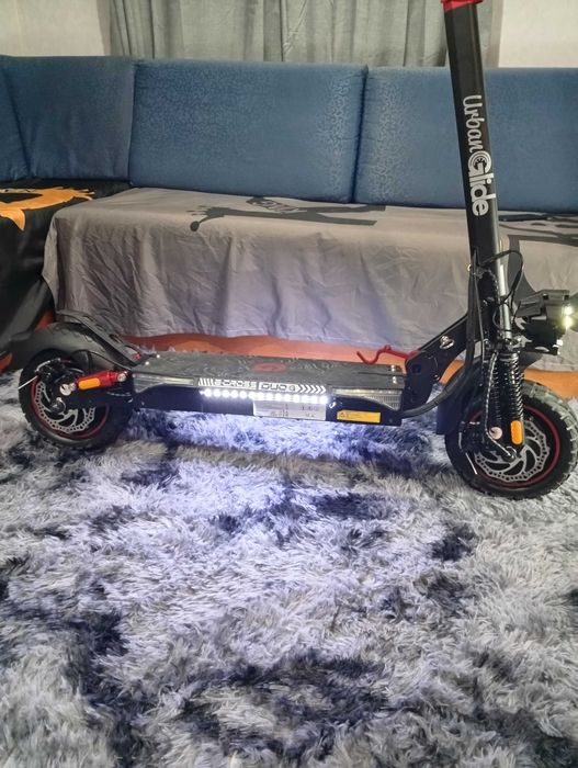 Vende-se trotinete ou troco ps5