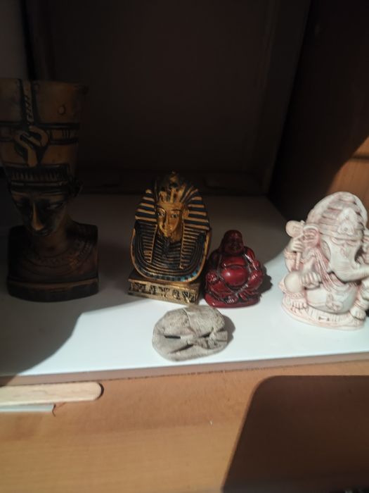 Figurki świata pamiątki Egipt Indie budda słonik