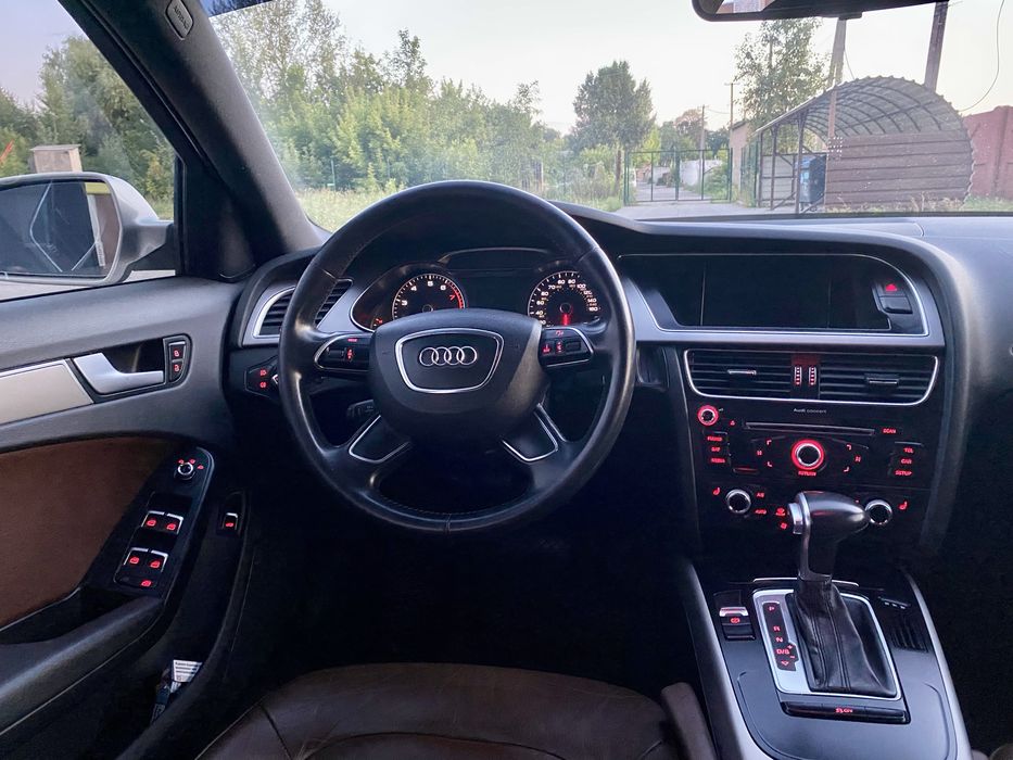 Audi A4 B8 rest повний привід
