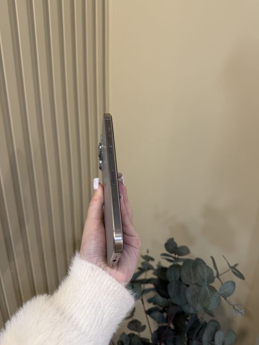 Used IPHONE 15 Pro Max 256 Natural Titanium Neverlock