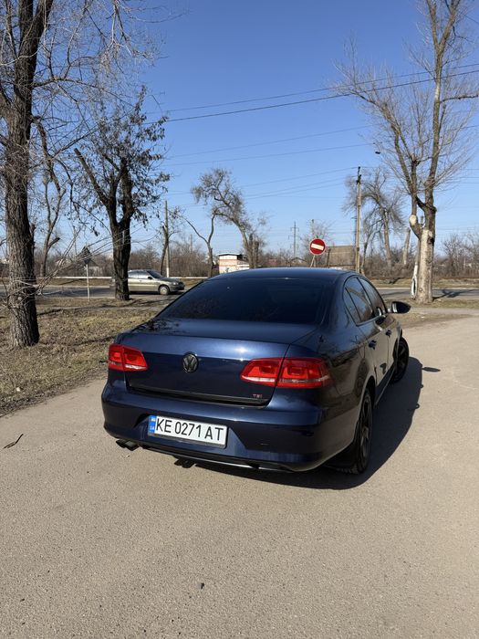 Volkswagen Passat Офіційний