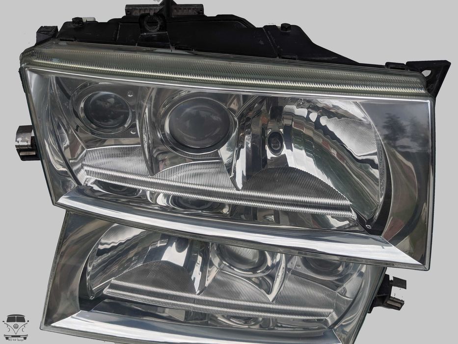 Фары оптика передняя (пара) Шкода Октавия Тур (рест)