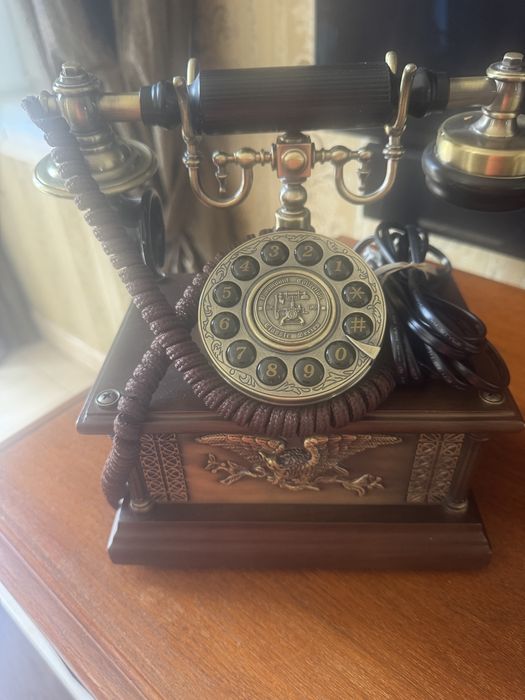 Telefon tradycyjny antyczny