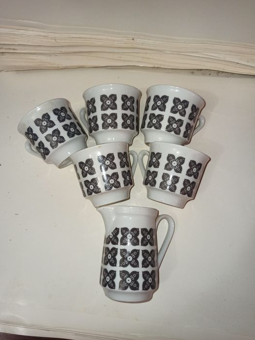 Продам наборы чашки