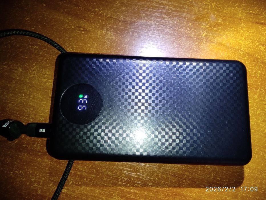 Повербанк, powerbank 22,5w, з фонариком