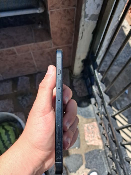 Iphone 16 c/garantia (negociavel)