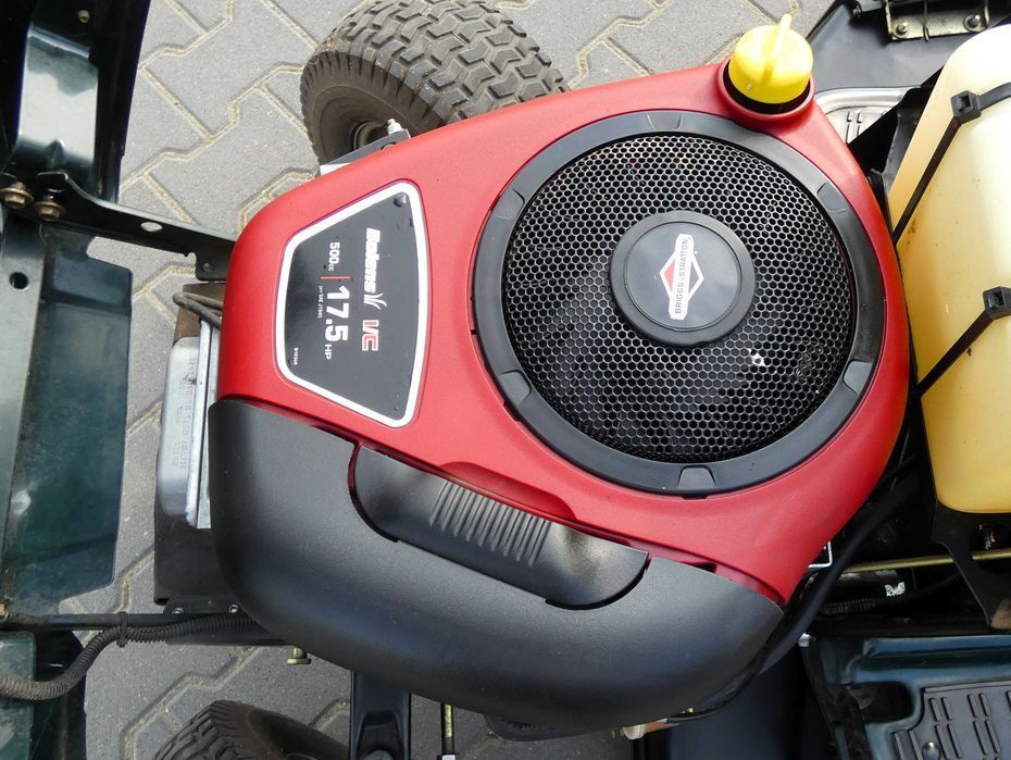 Traktorek kosiarka Bolens Briggs&Stratton (290601.6) - Baras