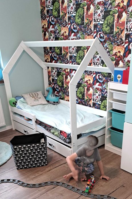 łóżko dziecięce domek