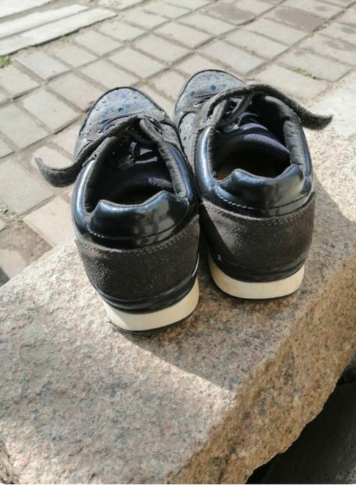 Кросівки для дівчинки