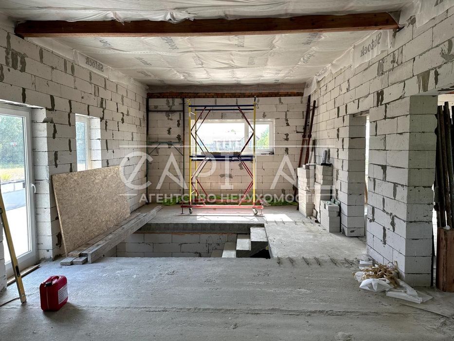 Продаж будинку на Осокорках 213м2, 6 соток, СТ Ельвіра.