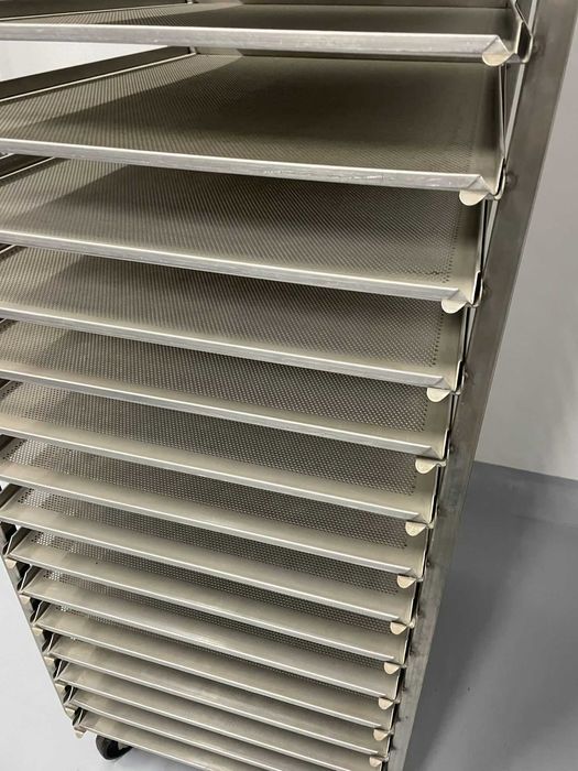 Blachy do wózków piekarniczych