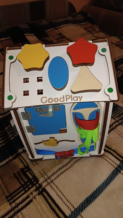 Бізібудинок (бізіборд, бізікуб) GoodPlay з LED