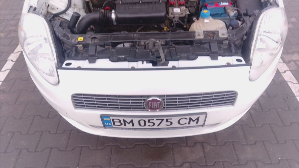 Продам Fiat Grand Punto  2009 1.4 бензин