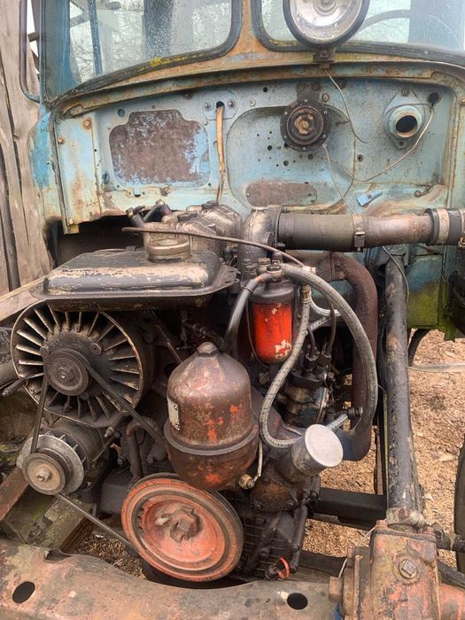 Продам трактора.