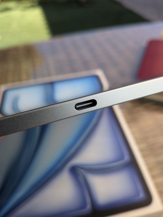 iPad Air 13" Wi-Fi 128GB, Azul