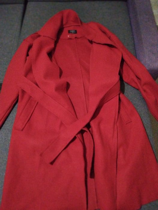 Пальто шерстяное демисезонноее