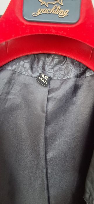 Gabardina Mulher cor preto