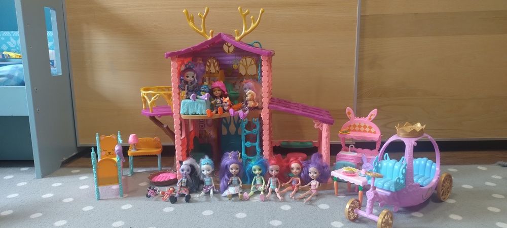 Domek i akcesoria enchantimals