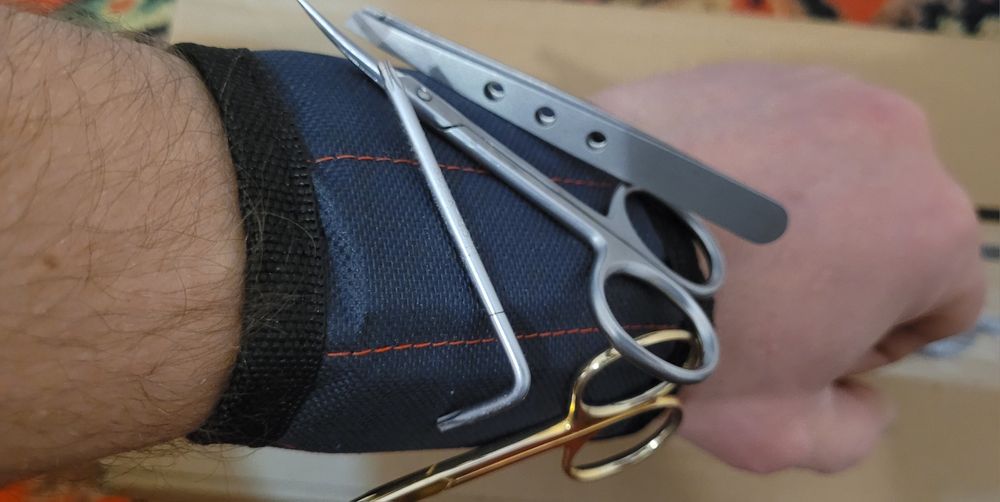 Браслет 2шт магнитный на руку для мелких деталей