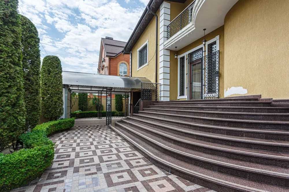 43 Коттедж премиум праздники бассейн с подогревом СПА комплекс Оболонь