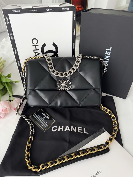 Сумка Chanel шоколадна, чорна