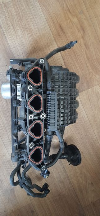 Polo Sedan коллектор впускной 1.6.Поло Седан