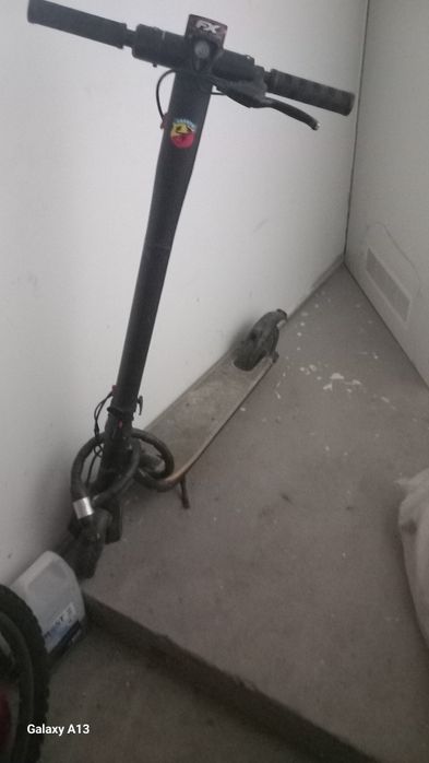 Sprzedam hulajnoga  elektryczną